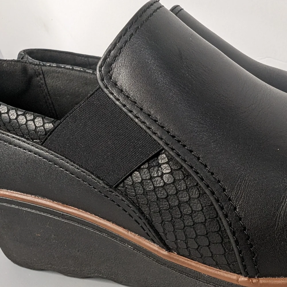 Clarks this pair